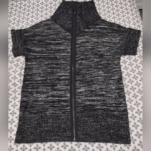 Short sleeve zip up sweater
